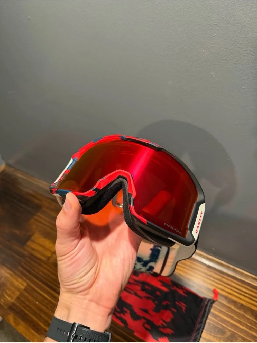 Oakley Line Miner Sammy Carlson Limited Edition Ski/Snowboard Goggles